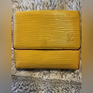 Vintage Louis Vuitton Porte Monnaie Billets Cartes Yellow Epi Wallet!